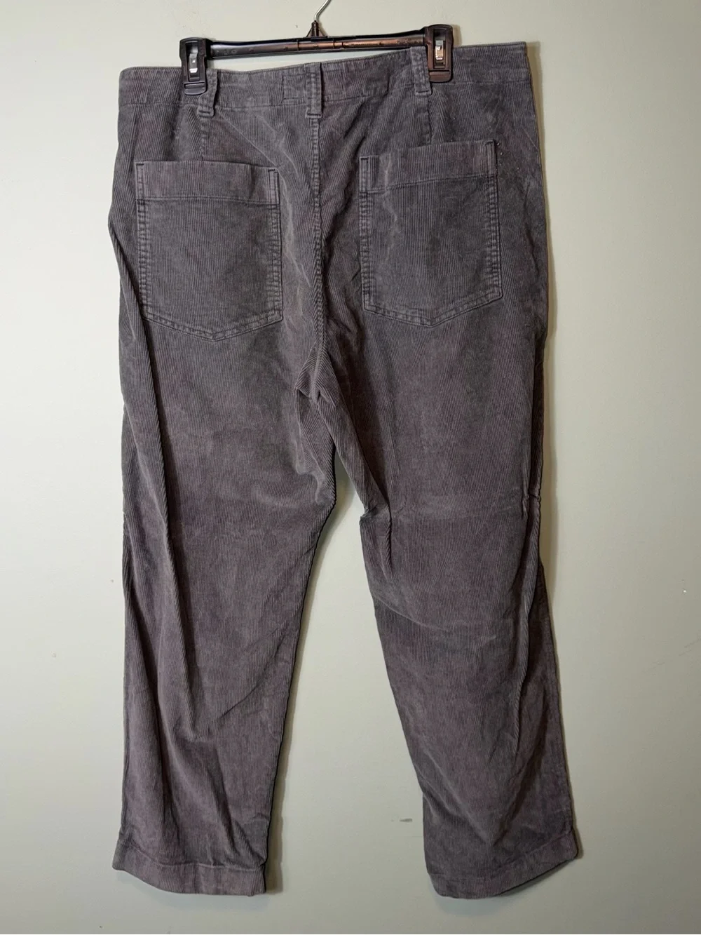 Abercrombie & Fitch Men’s Loose Fit Gray Corduroy Pants 36W 30L